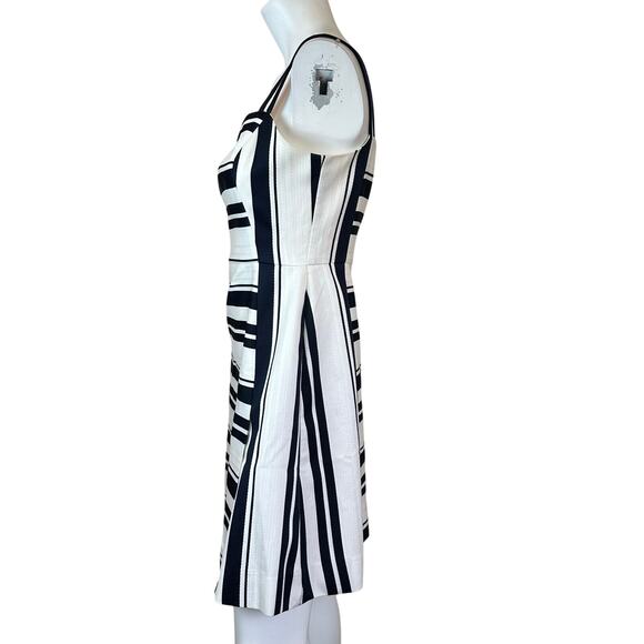 Eliza J. Navy & White Striped Square Neck Sheath Dress sz 4 - Picture 6 of 12